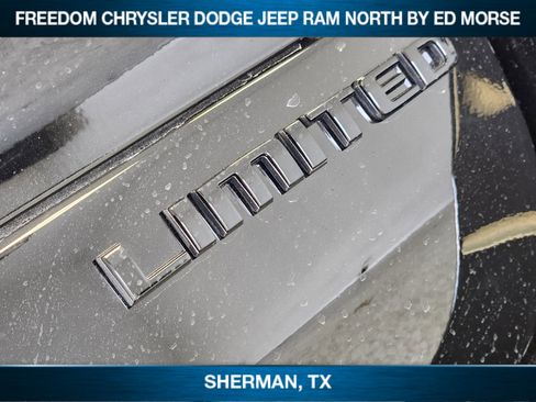 New 2025 Jeep Grand Cherokee L Limited w/ Luxury Tech Group II image 8