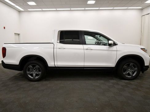 Certified 2023 Honda Ridgeline RTL image 9