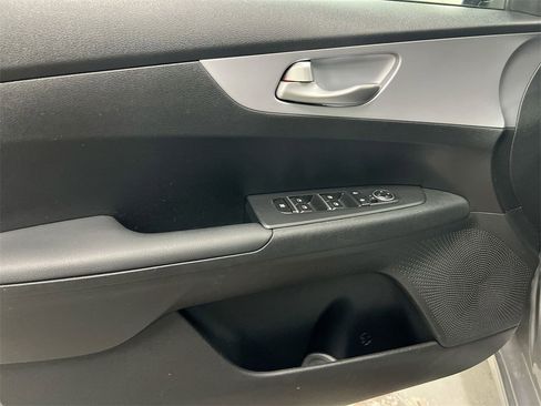 Used 2024 Kia Forte LXS w/ LXS Technology Package image 20
