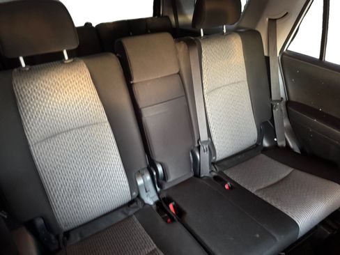 Used 2021 Toyota 4Runner SR5 image 17