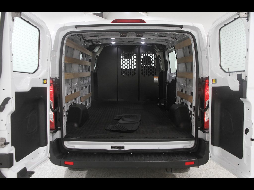 Used 2025 Ford Transit 250 Low Roof w/ Exterior Upgrade Package RWD image 17