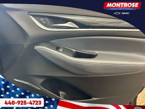 Used 2023 Buick Enclave Essence w/ Sport Touring Edition image 30