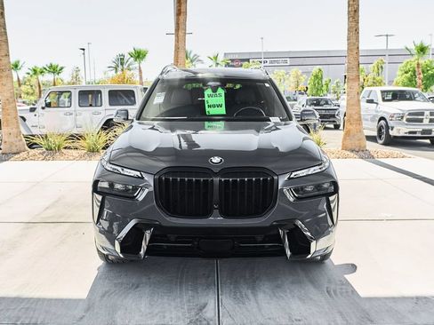 Used 2025 BMW X7 xDrive40i w/ M Sport Package AWD/4WD image 7