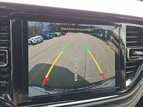 Certified 2023 Dodge Durango R/T w/ Hemi Orange Plus Package image 15