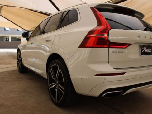 Used 2019 Volvo XC60 T6 R-Design w/ Protection Package Premier image 8