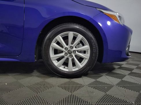 Used 2024 Toyota Corolla SE image 11