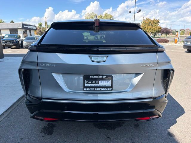 Used 2024 Cadillac Lyriq Tech AWD/4WD image 7