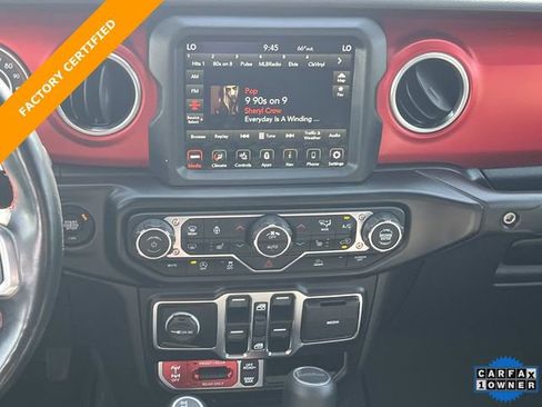 Used 2021 Jeep Gladiator Rubicon AWD/4WD image 15