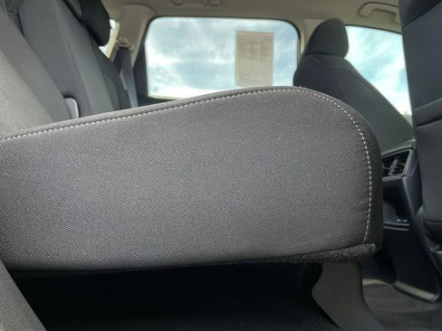 Certified 2025 Honda CR-V EX image 35