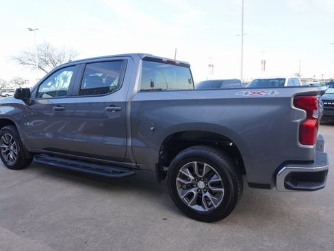 Used 2019 Chevrolet Silverado 1500 LT w/ Texas Edition image 4