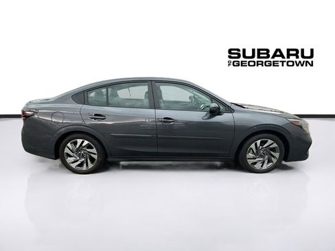 Used 2025 Subaru Legacy Limited image 8
