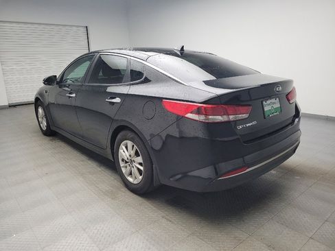 Used 2017 Kia Optima LX FWD image 5