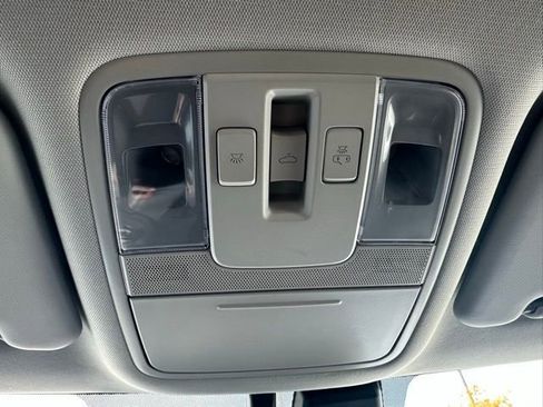 Used 2024 Kia Soul EX image 19