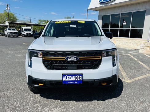 New 2026 Ford Maverick Tremor AWD/4WD image 3
