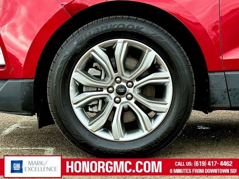 Used 2024 Ford Edge Titanium AWD/4WD image 9