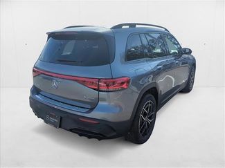 Used 2023 Mercedes-Benz EQB 300 4MATIC video 2