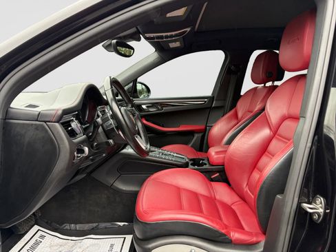 Used 2017 Porsche Macan GTS image 10