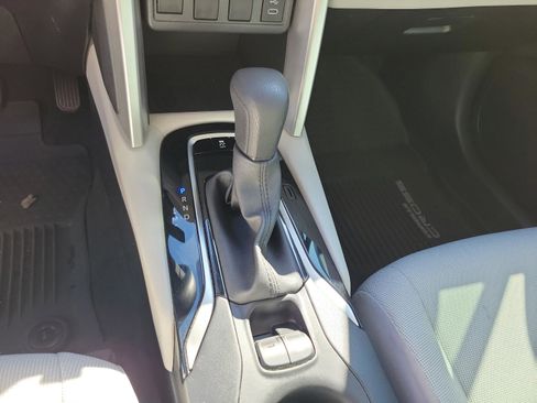 Certified 2024 Toyota Corolla Cross L FWD image 19