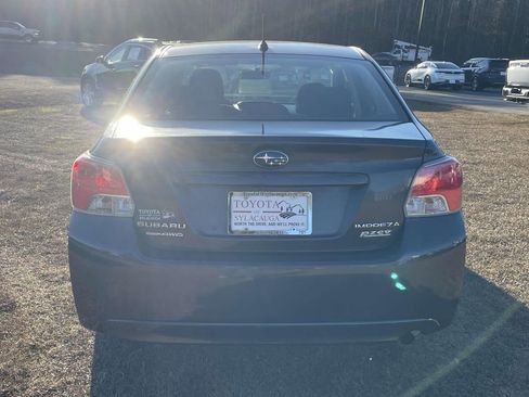 Used 2012 Subaru Impreza 2.0i image 3