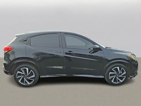 Used 2019 Honda HR-V Sport image 3