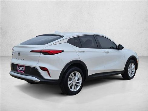 Used 2024 Buick Envista Preferred w/ Convenience I Package image 5