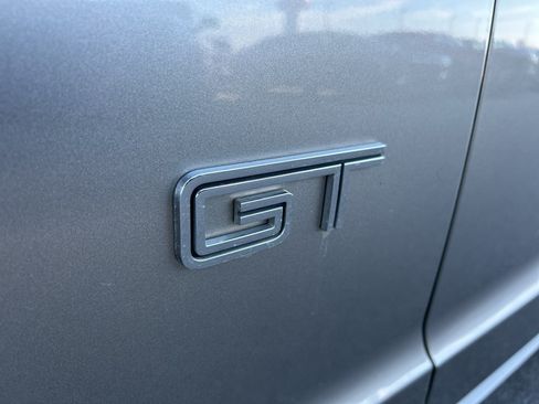 Used 2008 Ford Mustang GT RWD image 8