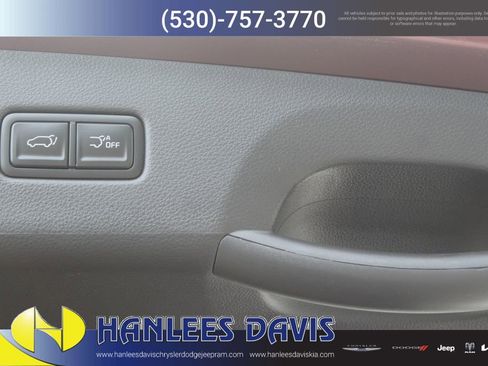 New 2026 Kia Carnival EX image 11