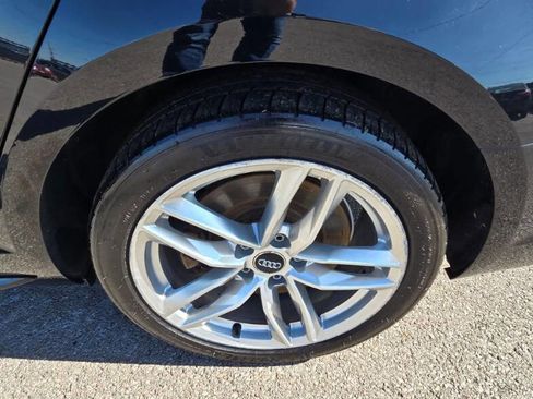 Used 2017 Audi A4 2.0T Premium image 17