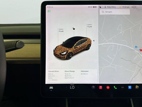 Used 2020 Tesla Model 3 Standard Range RWD image 15