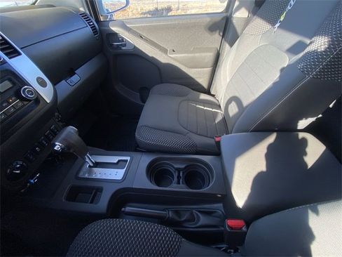 Used 2017 Nissan Frontier PRO-4X image 21