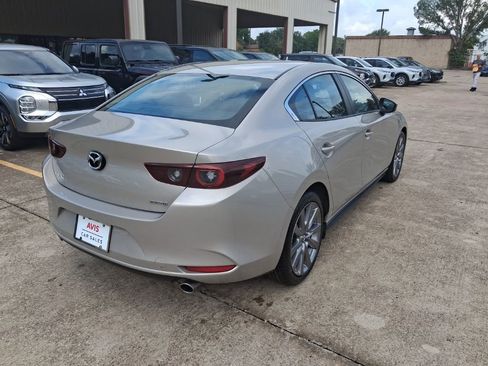 Used 2025 MAZDA MAZDA3 s FWD image 8