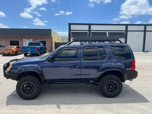 Used 2000 Nissan Xterra SE RWD image 7