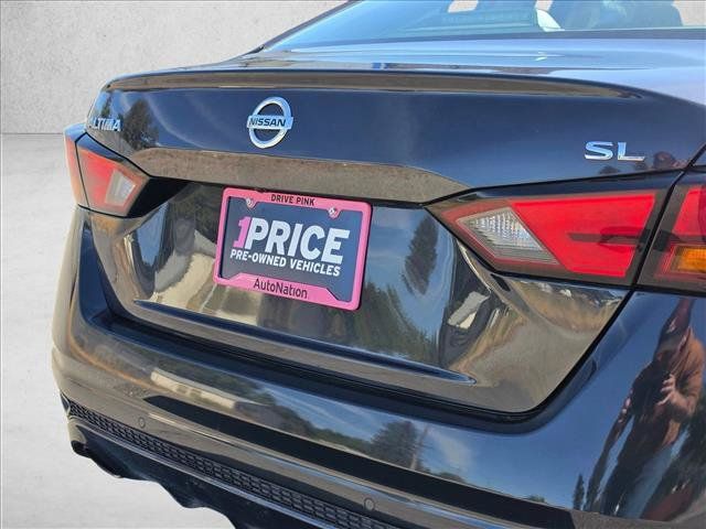 Used 2020 Nissan Altima 2.5 SL FWD image 14