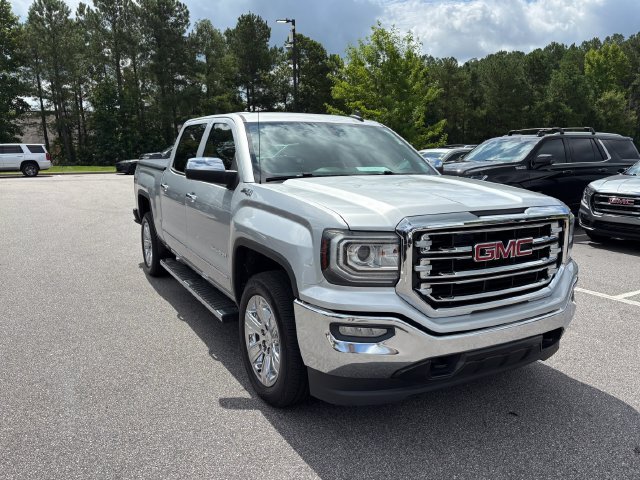 Used 2018 GMC Sierra 1500 SLT w/ SLT Premium Package AWD/4WD image 7