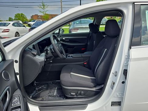 New 2025 Hyundai Sonata SEL FWD image 11