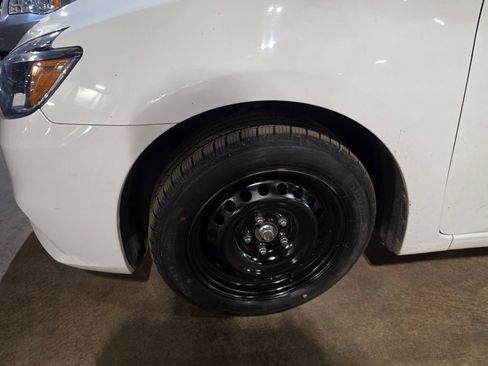 Used 2019 Nissan Sentra S FWD image 3