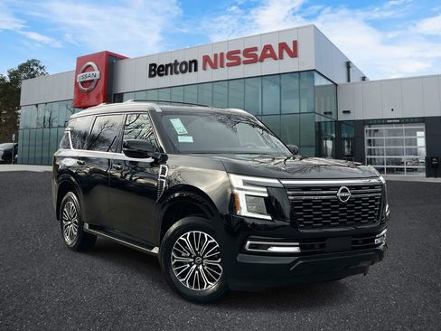 New 2026 Nissan Armada SL w/ Captain's Chari Seat Package image 3