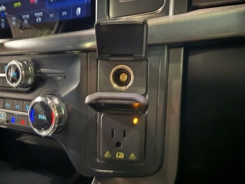 Used 2025 Ford F150 Lariat image 22