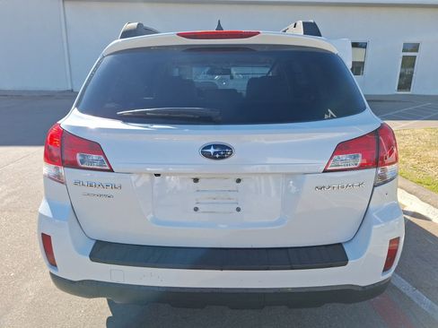 Used 2013 Subaru Outback 2.5i Limited image 5