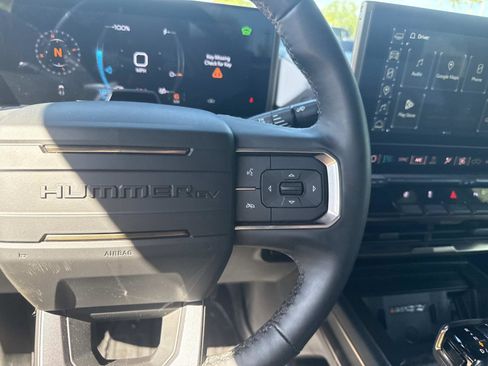 Used 2025 GMC Hummer EV 3X AWD/4WD image 29