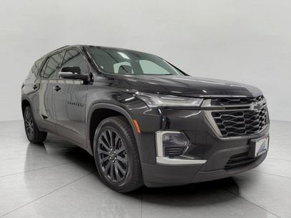 Used 2023 Chevrolet Traverse RS