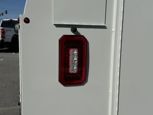 New 2026 Ford E-450 and Econoline 450 Super Duty w/ Power Equipment Group image 8