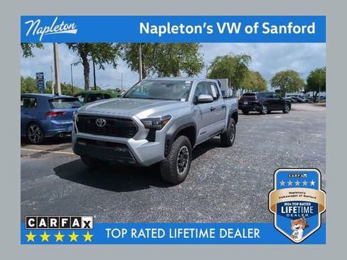 Used 2025 Toyota Tacoma TRD Off-Road image 1