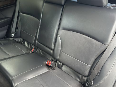Used 2019 Subaru Outback 2.5i Limited AWD/4WD image 21
