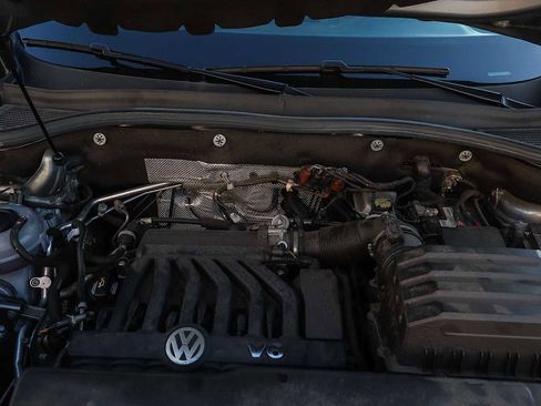 Used 2021 Volkswagen Atlas SE w/ Towing Package image 28