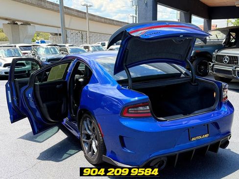 Used 2021 Dodge Charger R/T w/ Plus Group RWD image 29