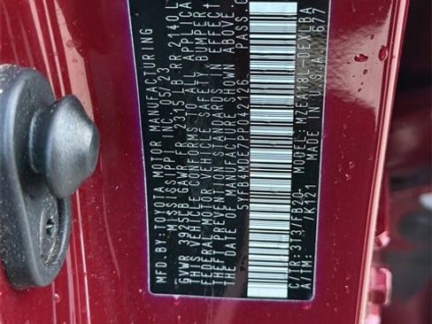 Used 2023 Toyota Corolla LE image 32