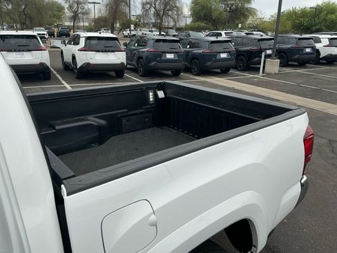 Used 2023 Toyota Tacoma SR5 RWD image 32