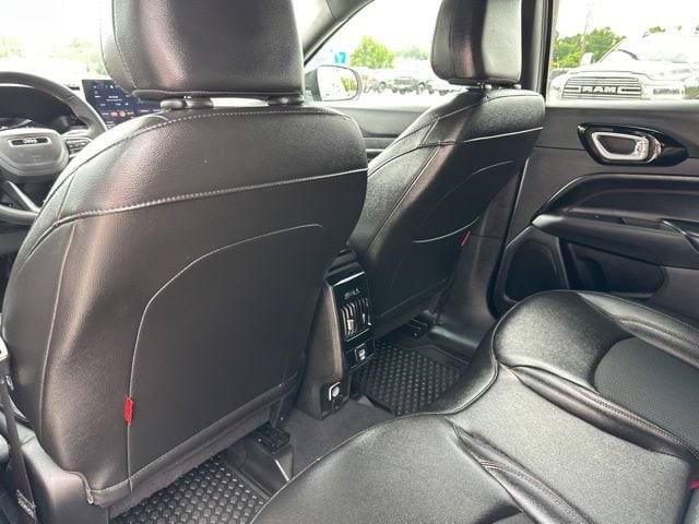 Certified 2025 Jeep Compass Trailhawk AWD/4WD image 28