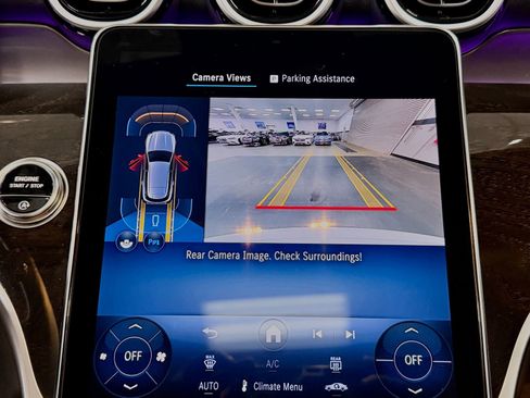 Used 2026 Mercedes-Benz GLC 300 image 33